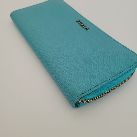 Furla Italian Zip Around Wallet Large Geniue Leather Tiffany Blue Designer Logo - Picture 9 of 10